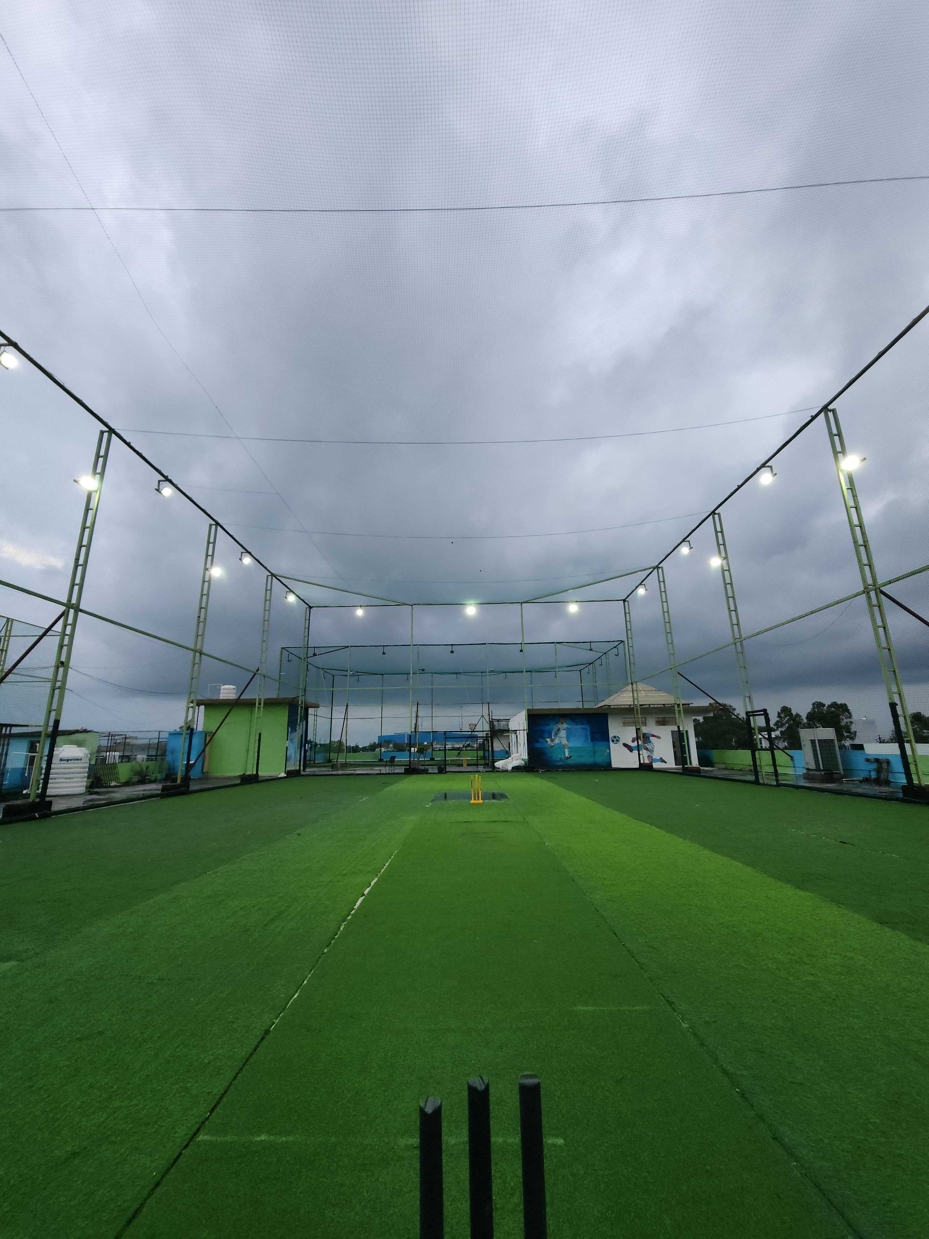Pavilion Turf(Land-Rover Showroom) | Indore | TurfBooking